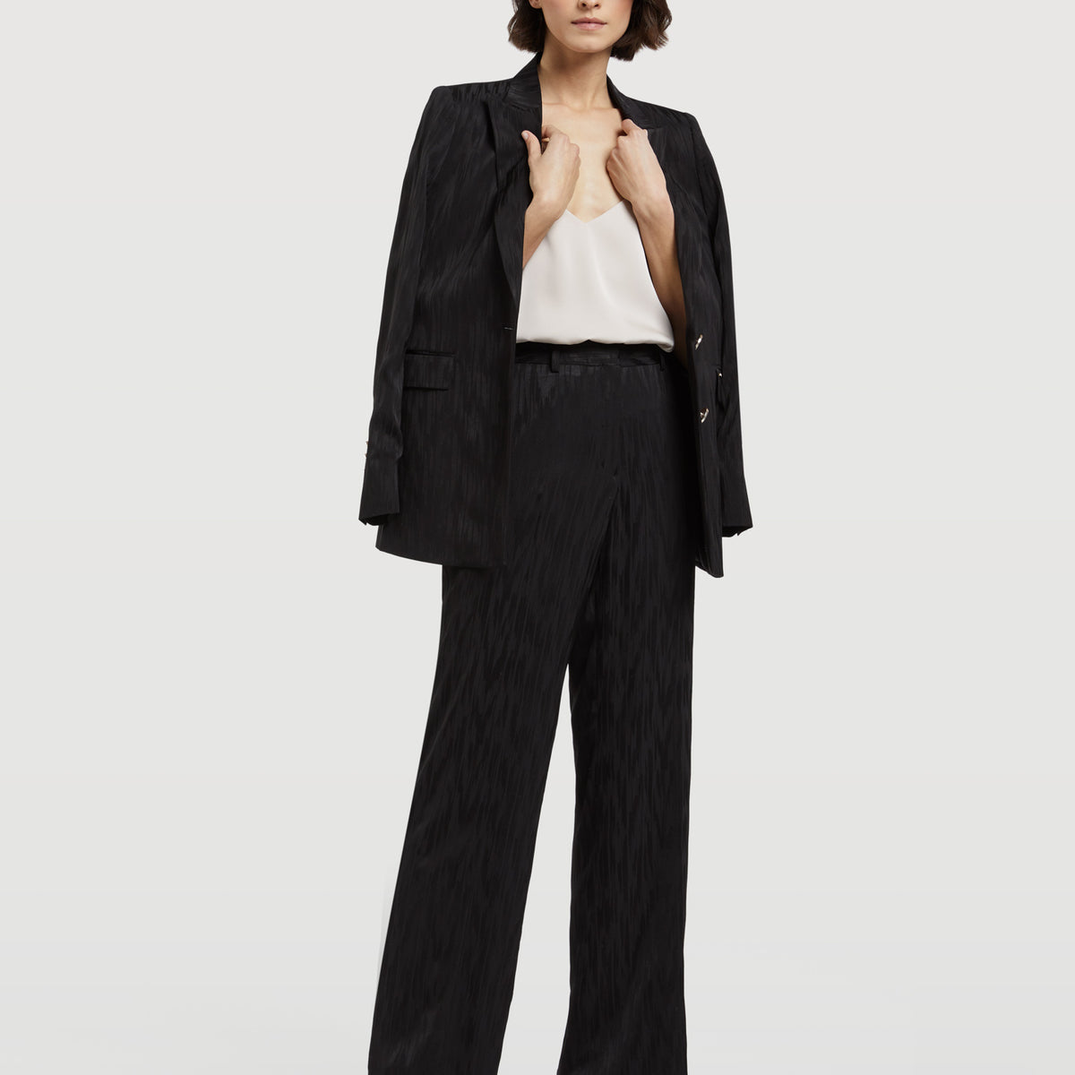 Solid Color Loose Suit main image 1