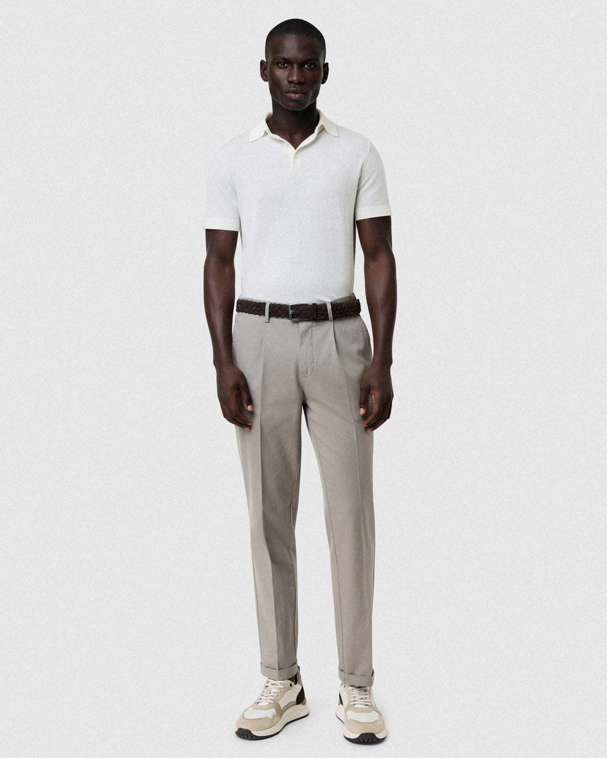 Light Brown (AI)