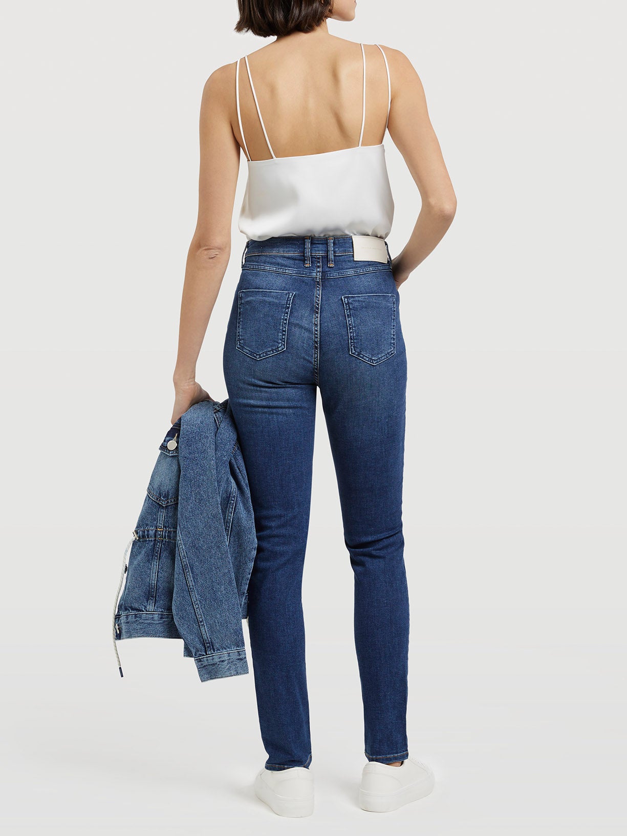 Medium Blue