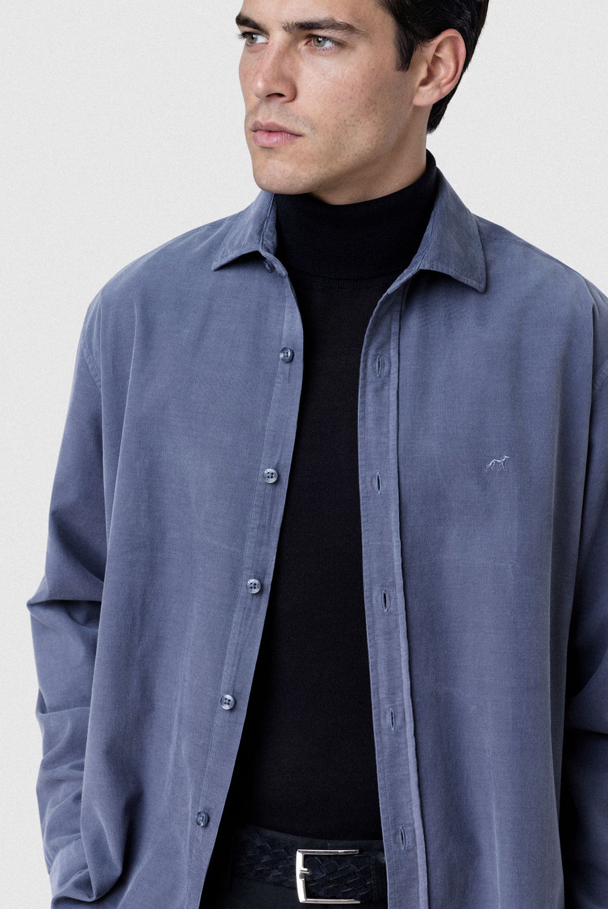 Medium Blue (AI)