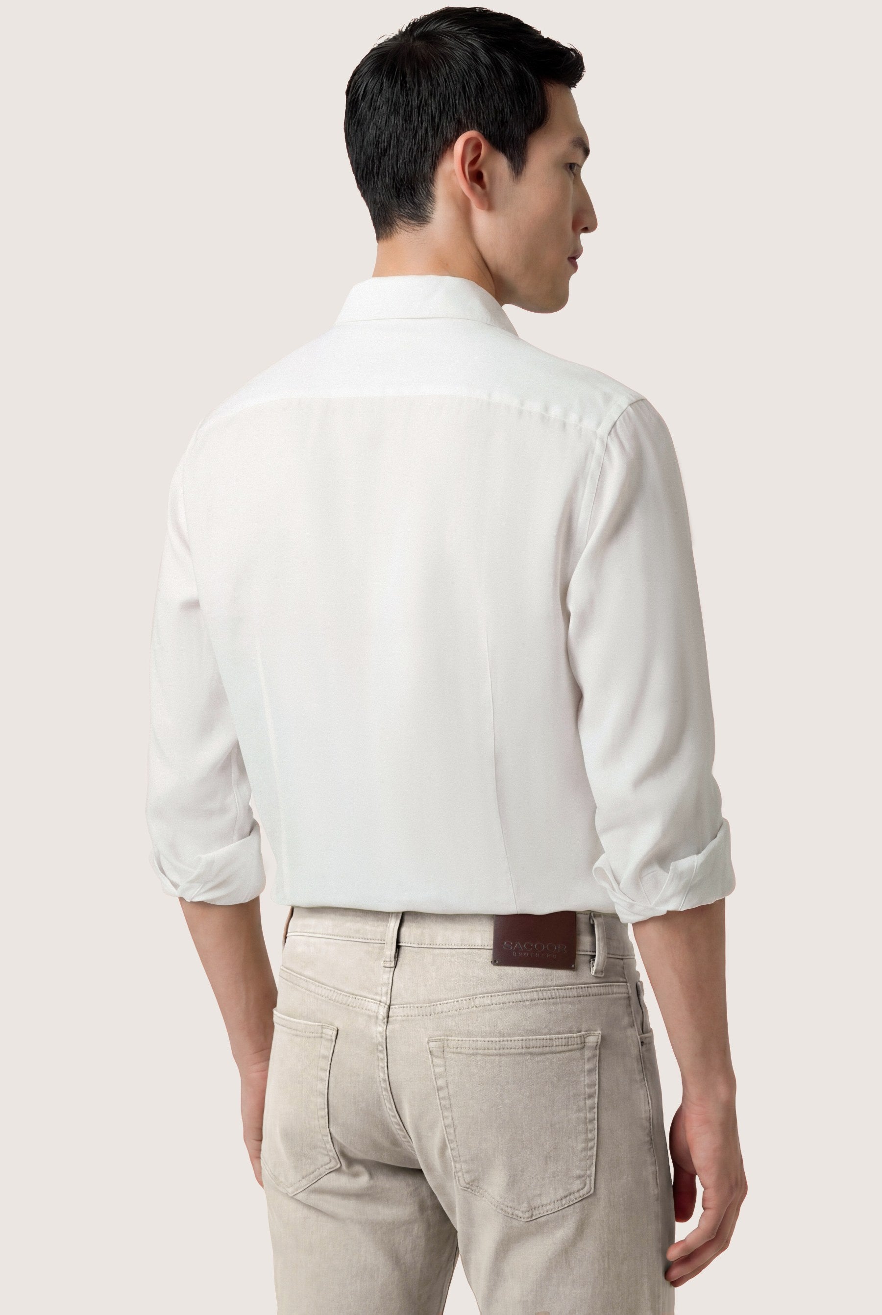 Light Brown (AI)