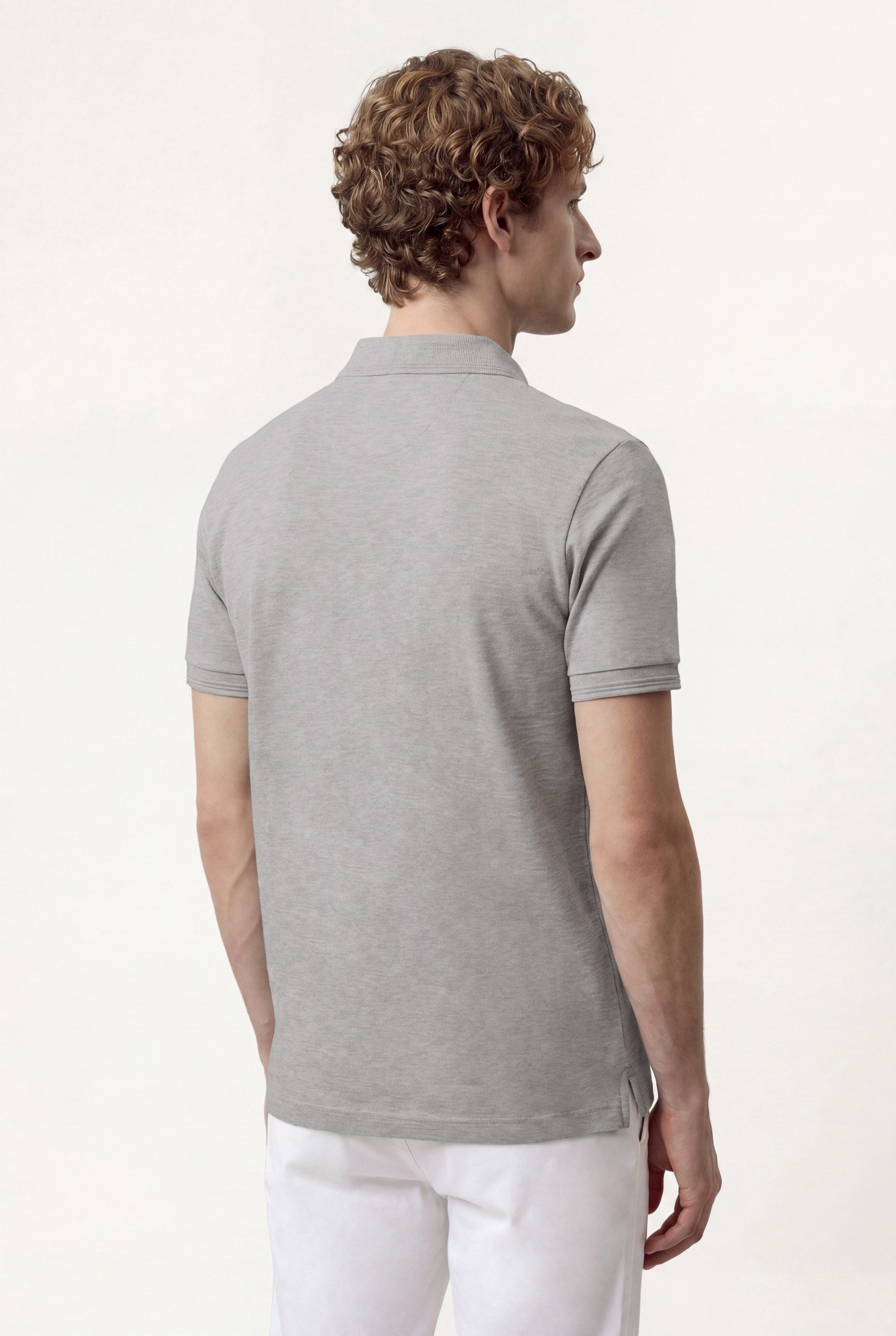 Mix Grey (AI)