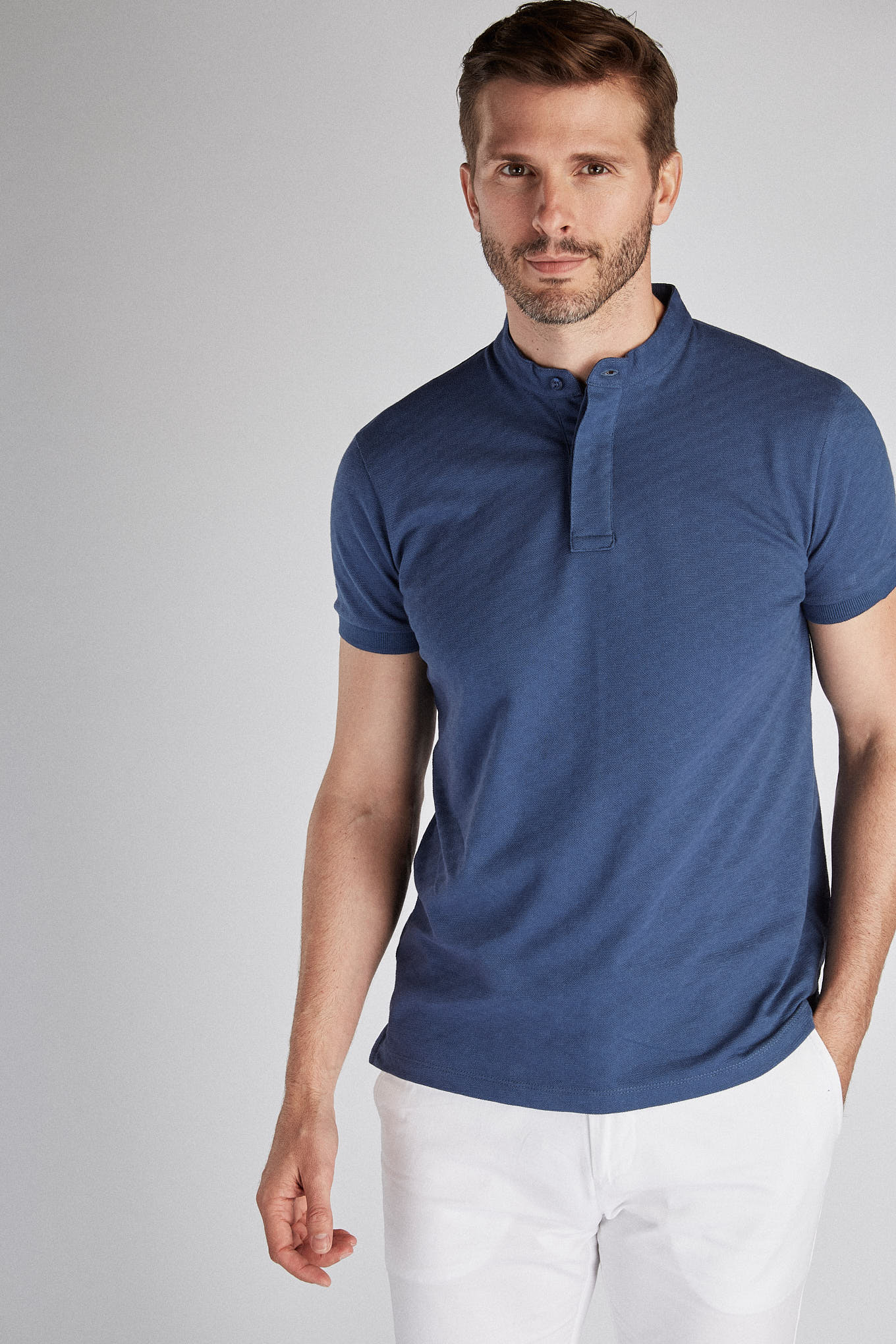 Medium Blue