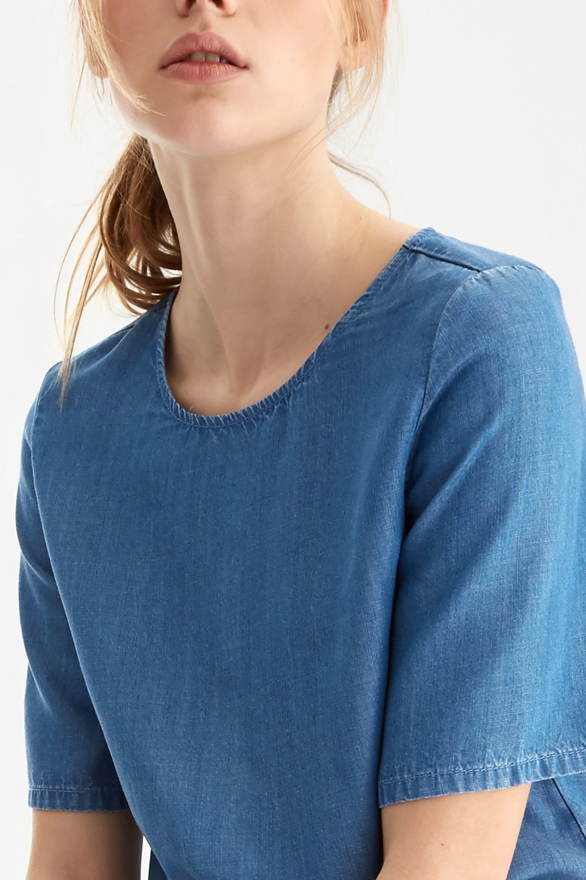 Medium Blue