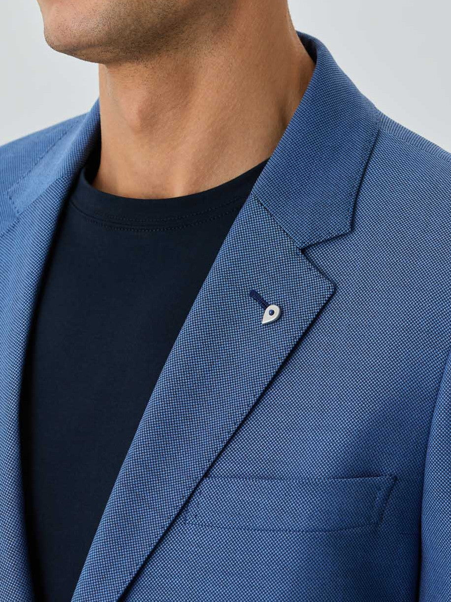 Medium Blue