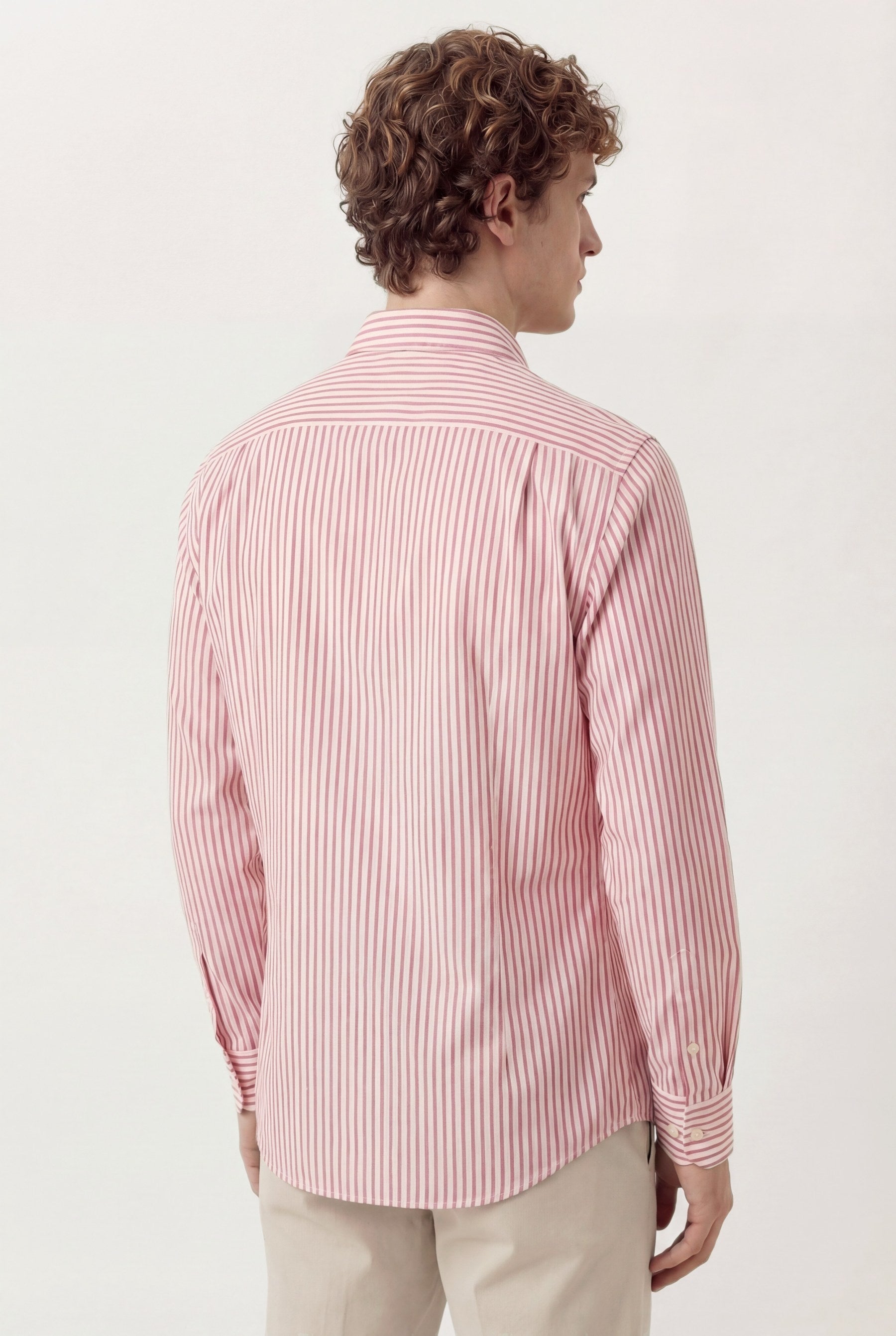 Light Red (AI)