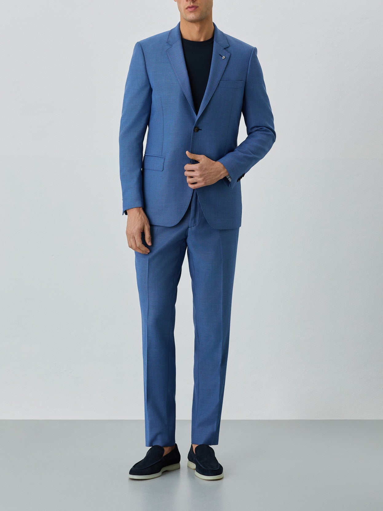 Medium Blue
