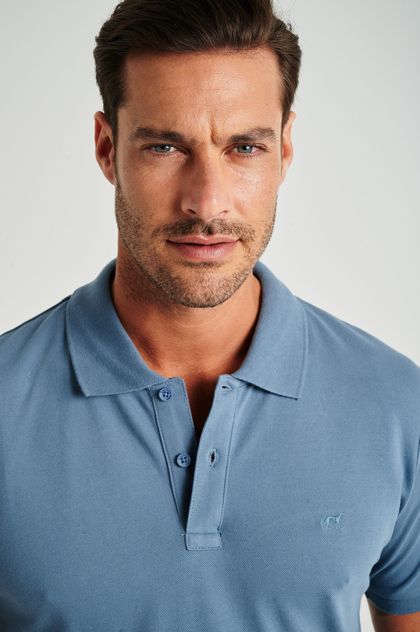 Medium Blue