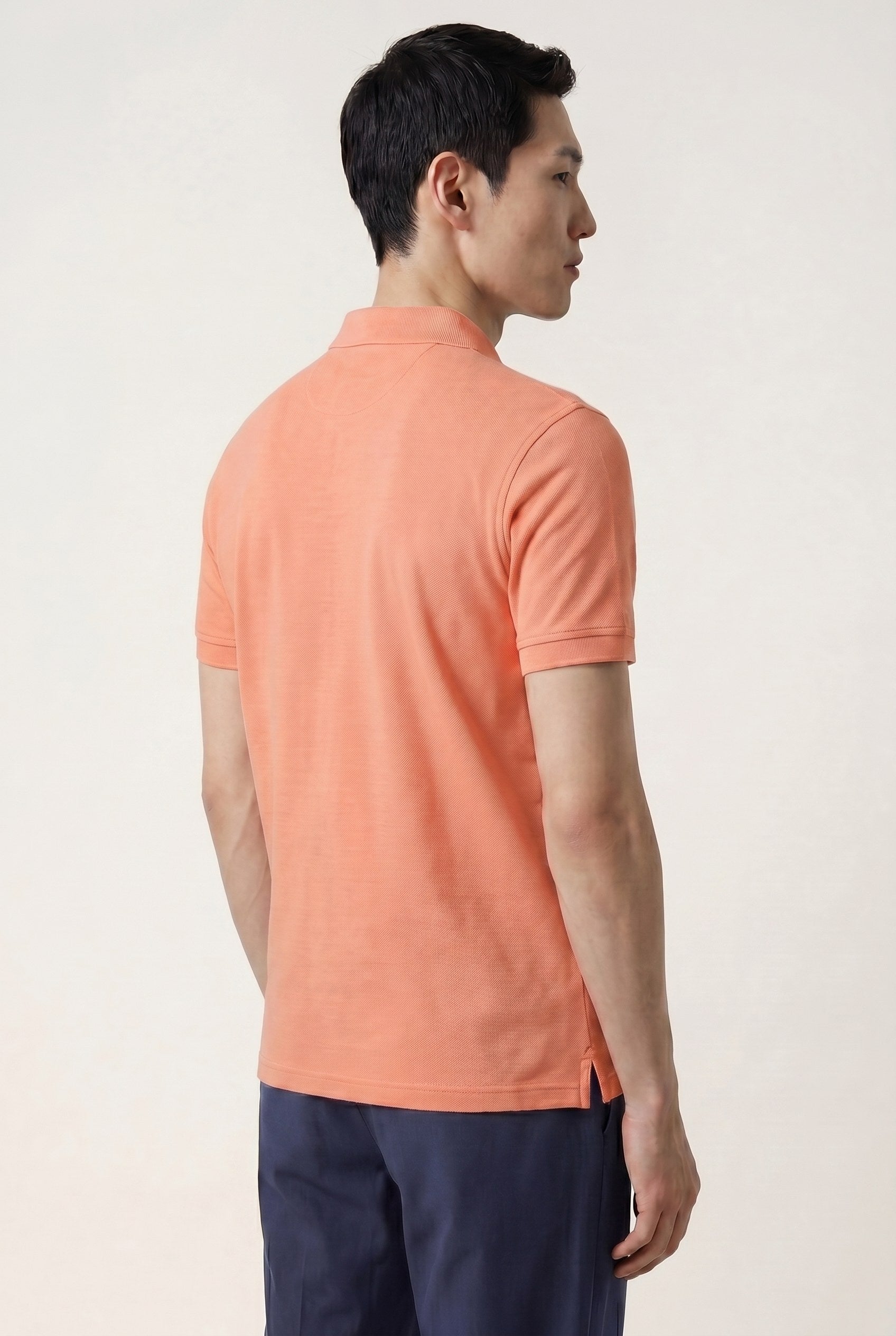 Light Orange (AI)