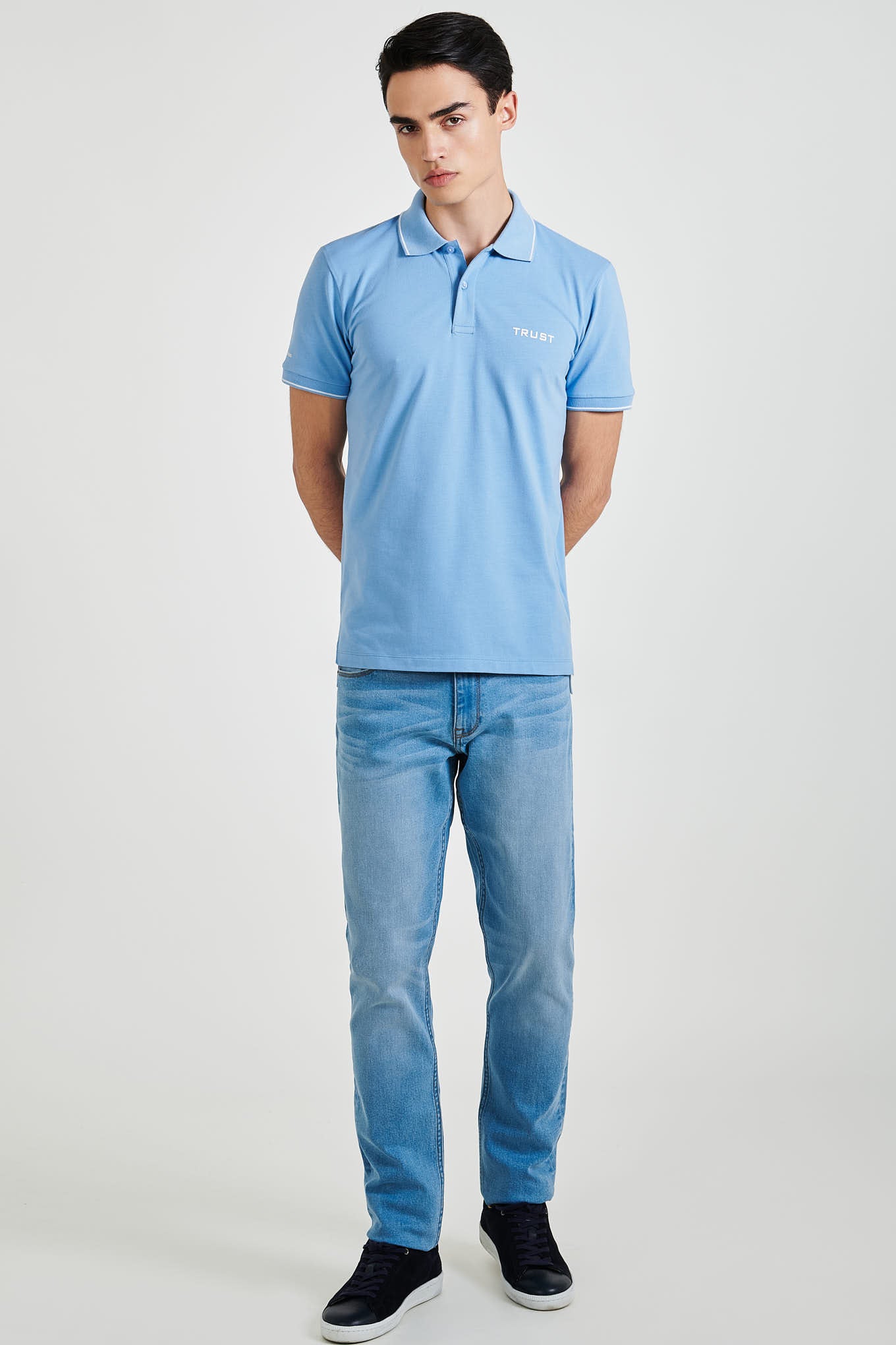 Medium Blue